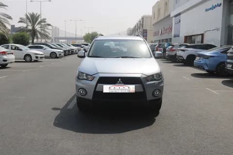 Used Mitsubishi Outlander 2.4L 2013 Used Mitsubishi Outlander 2.4L 2013 used_cars.forSale