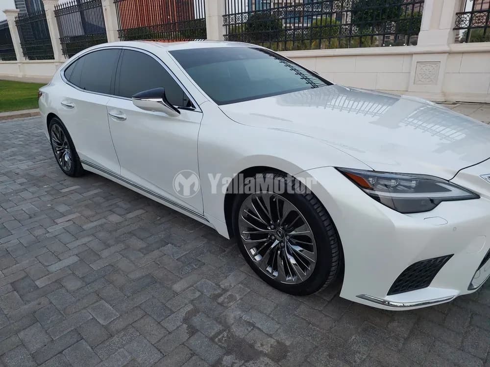 لكزس إل إس 500 Full Option 2021 مستعملة