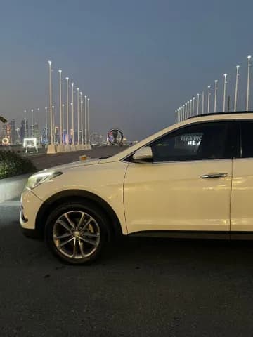 Used Hyundai Santa Fe 3.5L High (AWD) 2016 Used Hyundai Santa Fe 3.5L High (AWD) 2016 used_cars.forSale