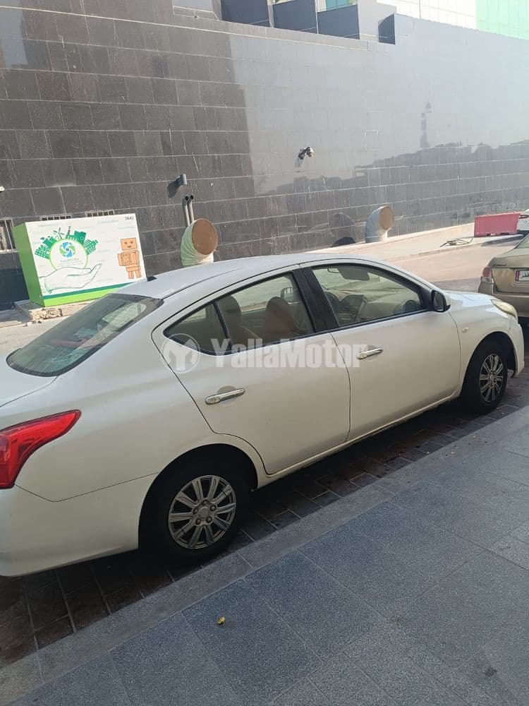 Used Nissan Sunny 2015
