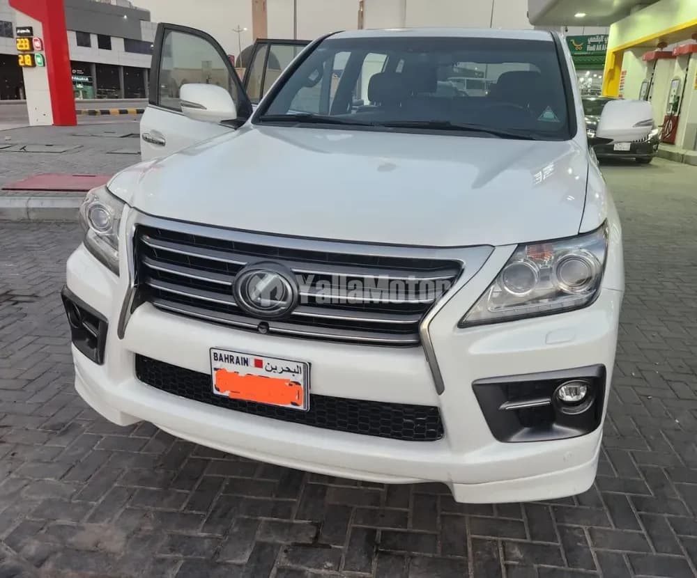 Used Lexus LX 570 5 door 5.7L 2015