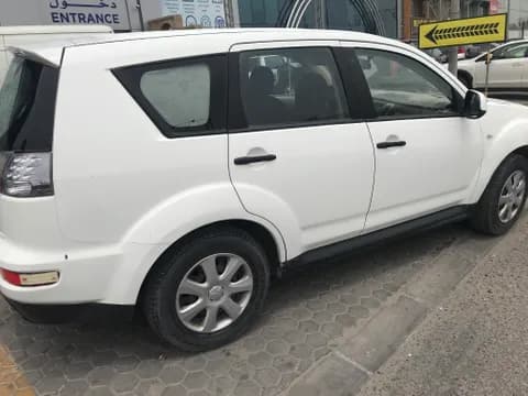 Used Mitsubishi Outlander 2.4L 2012 Used Mitsubishi Outlander 2.4L 2012 used_cars.forSale