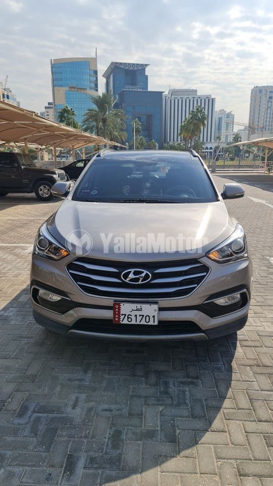 Used Hyundai Santa Fe 2.4L AWD Top 2017