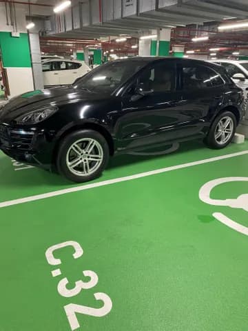 Used Porsche Macan Standard 2018 Used Porsche Macan Standard 2018 used_cars.forSale