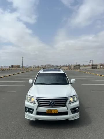 لكزس أل أكس 570 5 door 5.7L 2014 مستعملة لكزس أل أكس 570 5 door 5.7L 2014 مستعملة used_cars.forSale