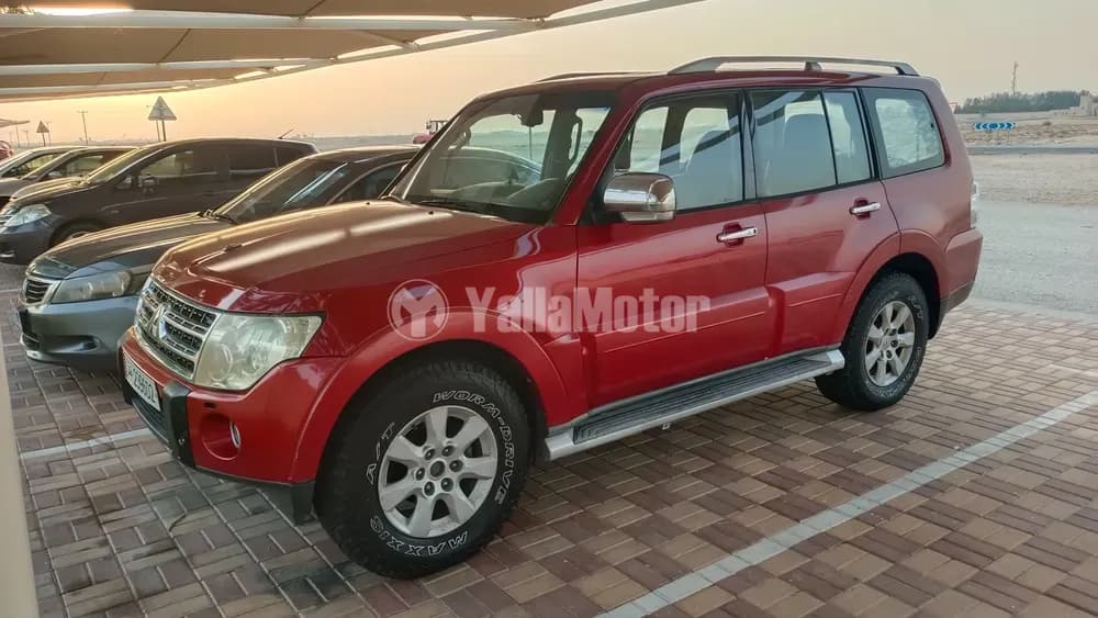 مستعملة ميتسوبيشي باجيرو 3.8L 5 Door Full 2009