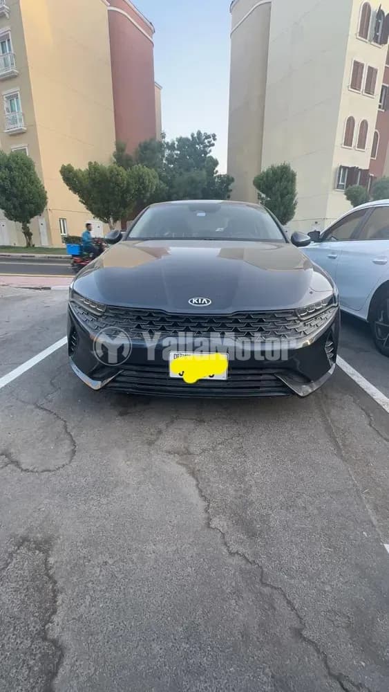كيا أوبتيما 2.0L LX 2021 مستعملة