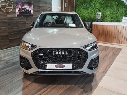 الجديد أودي كيو5 2022 الجديد أودي كيو5 2022 used_cars.forSale