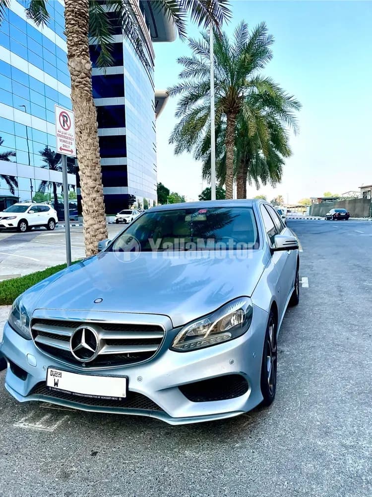 Used Mercedes-Benz E-Class E 200 CGI 2016