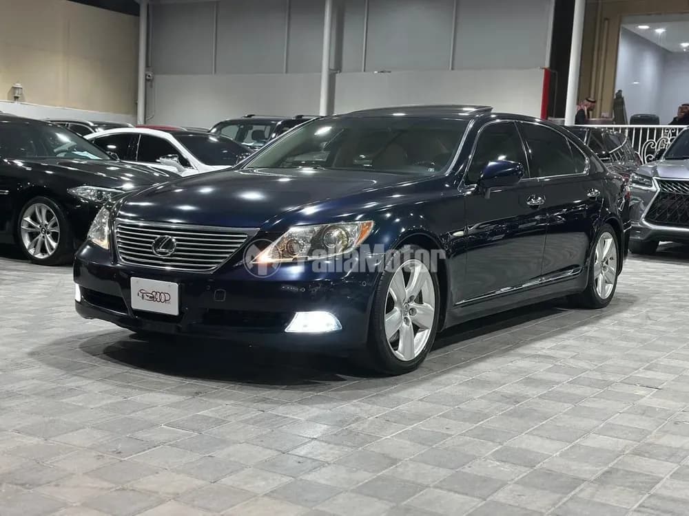 Used Lexus LS 460L 4 door 4.6L LWB 2007