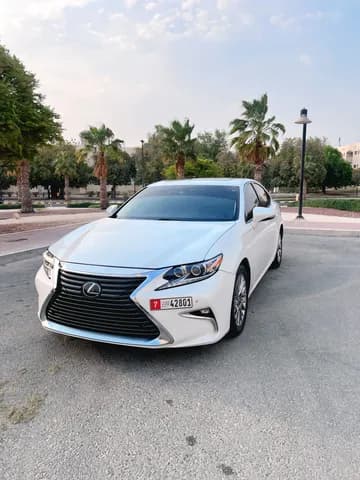 Used Lexus ES 350 4 door 3.5L 2016 Used Lexus ES 350 4 door 3.5L 2016 used_cars.forSale