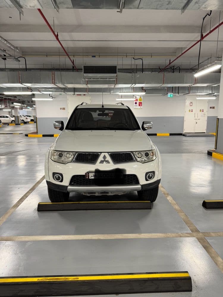 Used Mitsubishi Pajero Sport SUV 2009