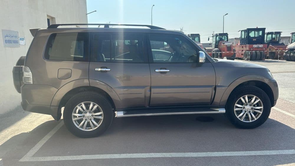 Used Mitsubishi Pajero 3.8L 5 Door Full 2016