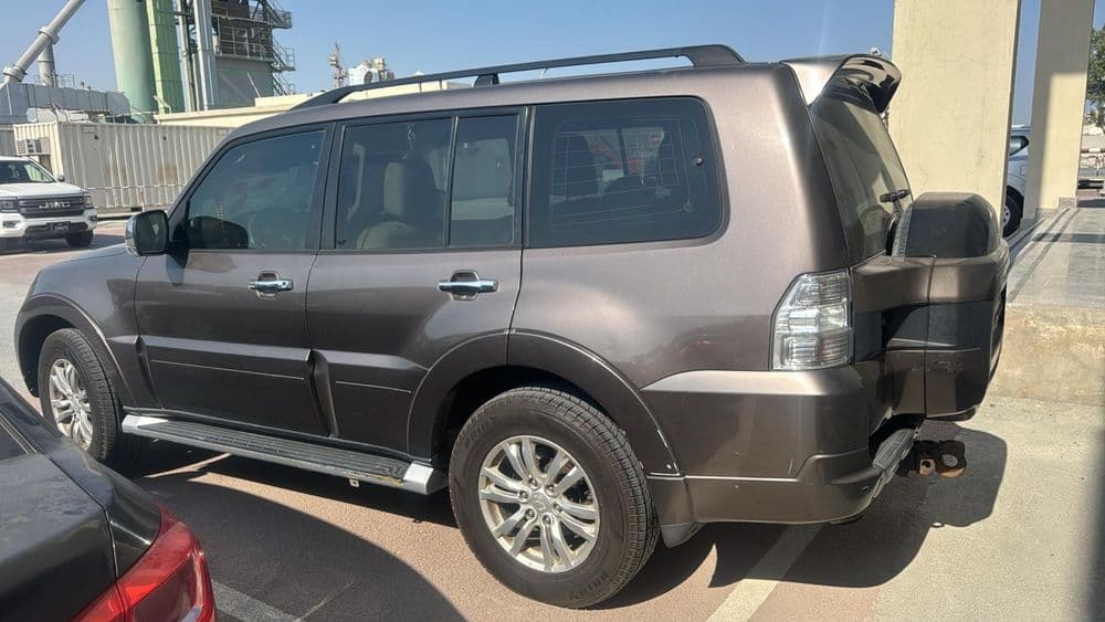 Used Mitsubishi Pajero 3.8L 5 Door Full 2016