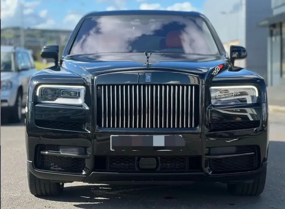 رولز رويس كولينان 6.75L Twin-Turbo 563 HP 2023 مستعملة