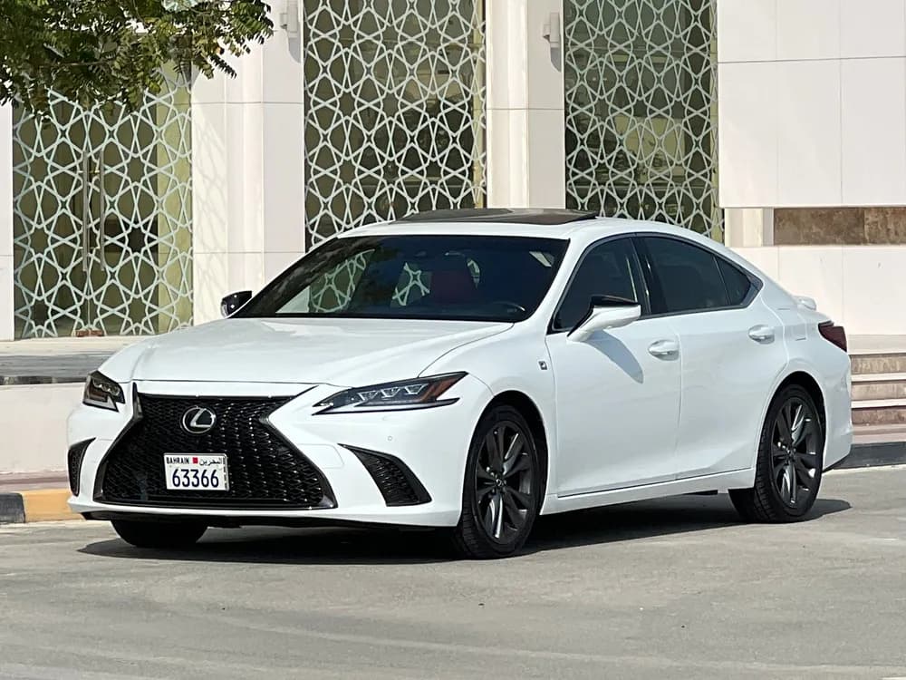 Used Lexus ES 350 4 door 3.5L 2019