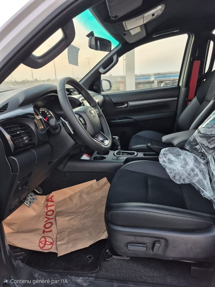 New Toyota Hilux 4.0L GR Sport (4x4) 2025