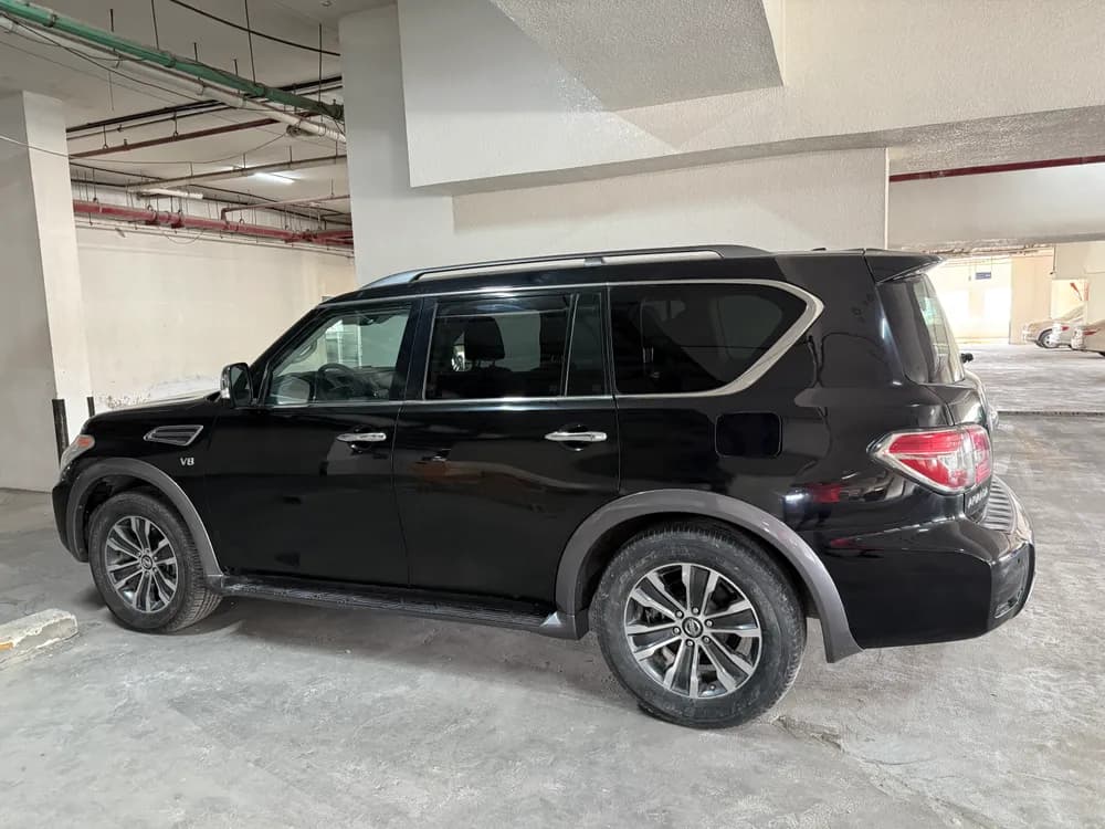 Used Nissan Armada 5.6 SE 2017