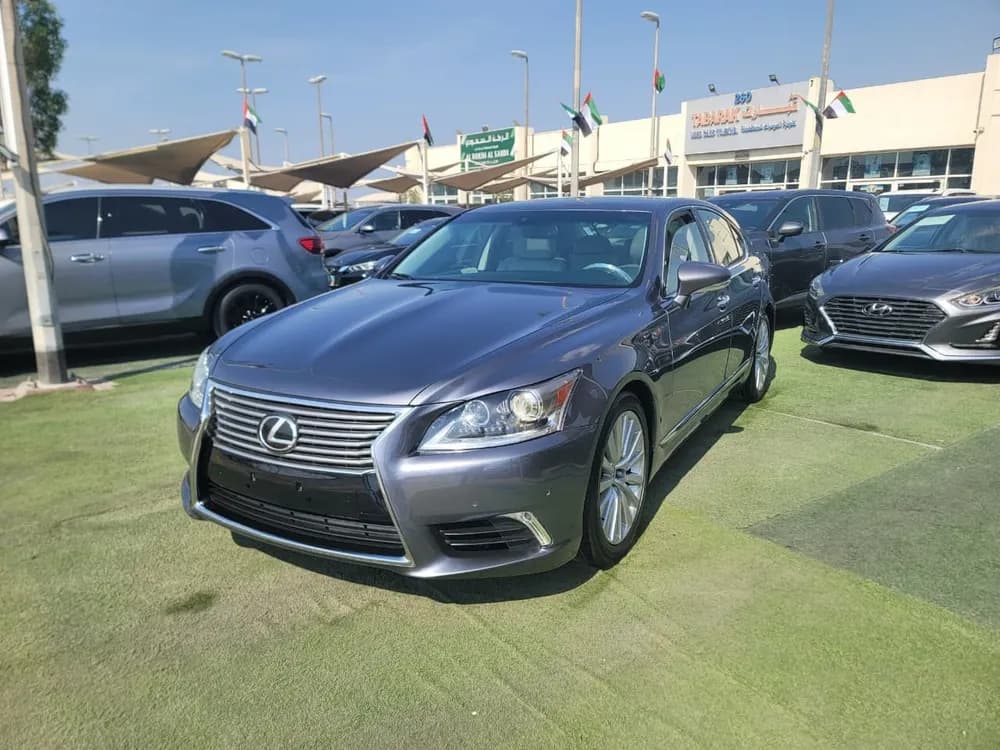Used Lexus LS 460 4 door 4.6L SWB 2013