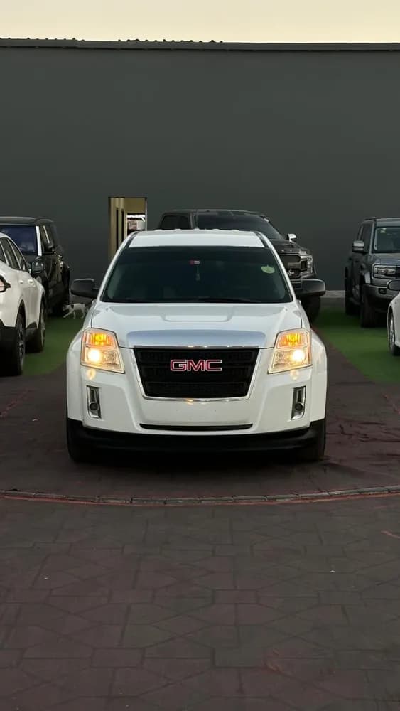 جي إم سي تيرين 2.4L دفع أمامي 2014 مستعملة