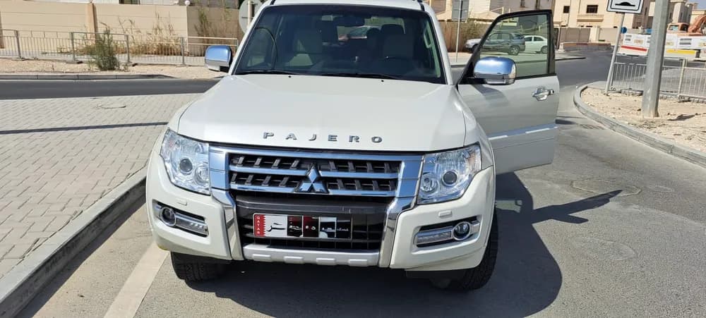 Used Mitsubishi 4th Generation Pajero 3.6L 2016
