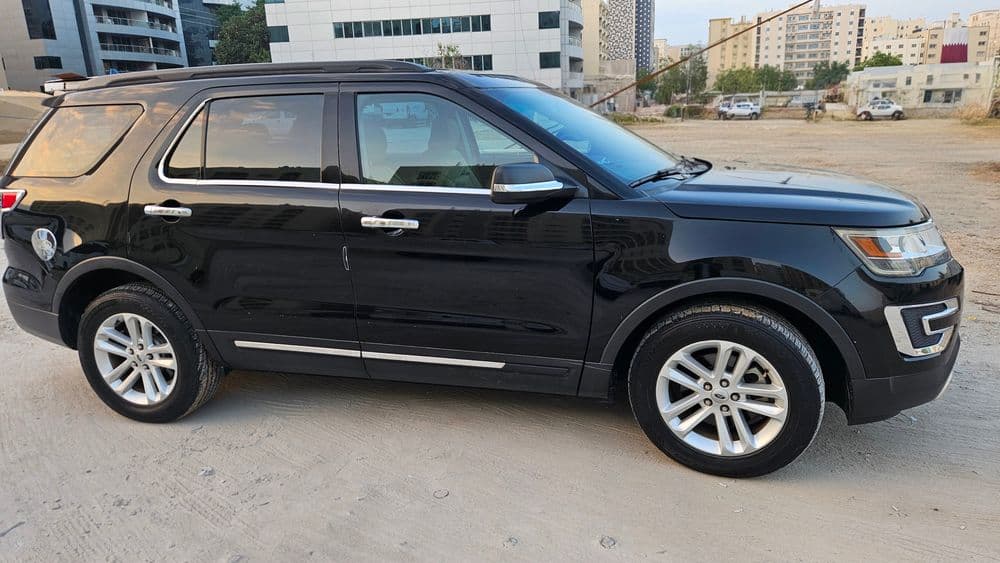 فورد اكسبلورر 3.5L V6 LTD 2016 مستعملة