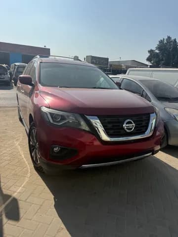 Used Nissan Pathfinder 3.5L S 4WD 2017 Used Nissan Pathfinder 3.5L S 4WD 2017 used_cars.forSale