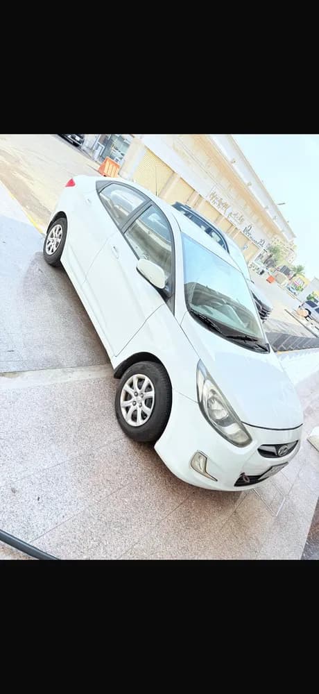 Used Hyundai Accent 1.6L Mid Option 2014