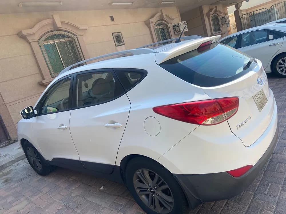 Used Hyundai Tucson 2.0L Mid (FWD) 2015