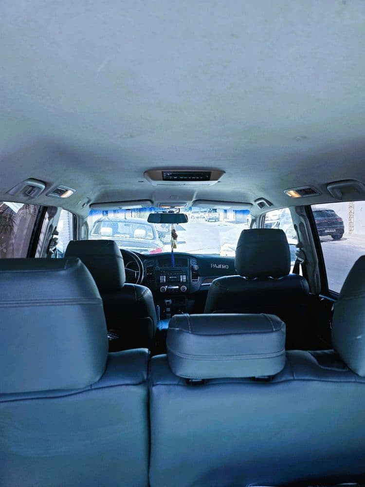 ميتسوبيشي باجيرو 3.8L 5 Door Mid 2008 مستعملة