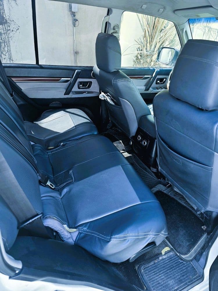 ميتسوبيشي باجيرو 3.8L 5 Door Mid 2008 مستعملة