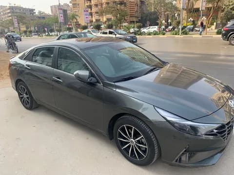 هيونداي إلنترا 2021 مستعملة هيونداي إلنترا 2021 مستعملة used_cars.forSale