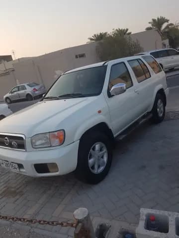 Used Nissan Pathfinder 3.5L SV 4WD 2005