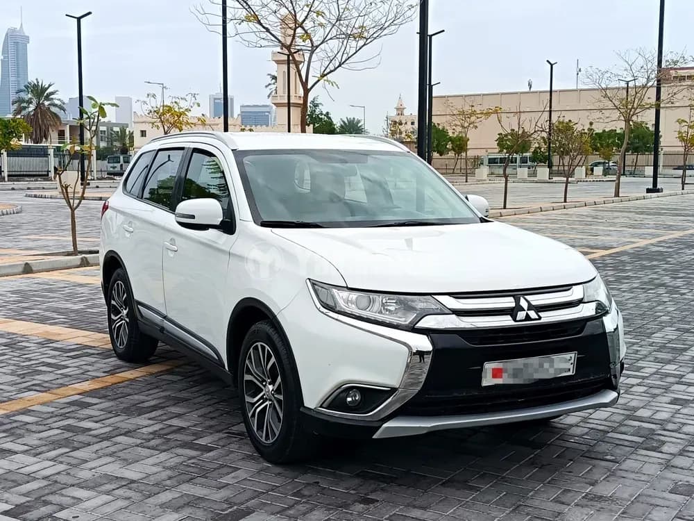 Used Mitsubishi Outlander 2.4L GLX Mid Option (7-Seater) 2016