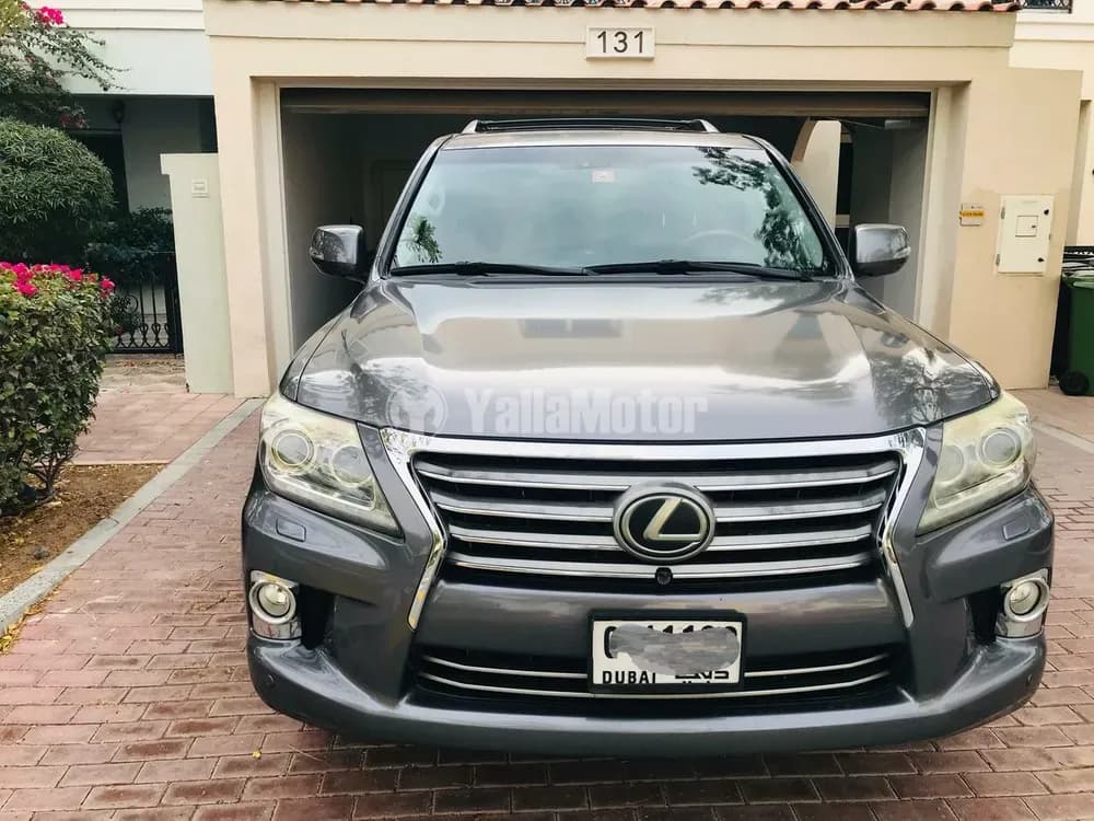 Used Lexus LX 570 5 door 5.7L 2013