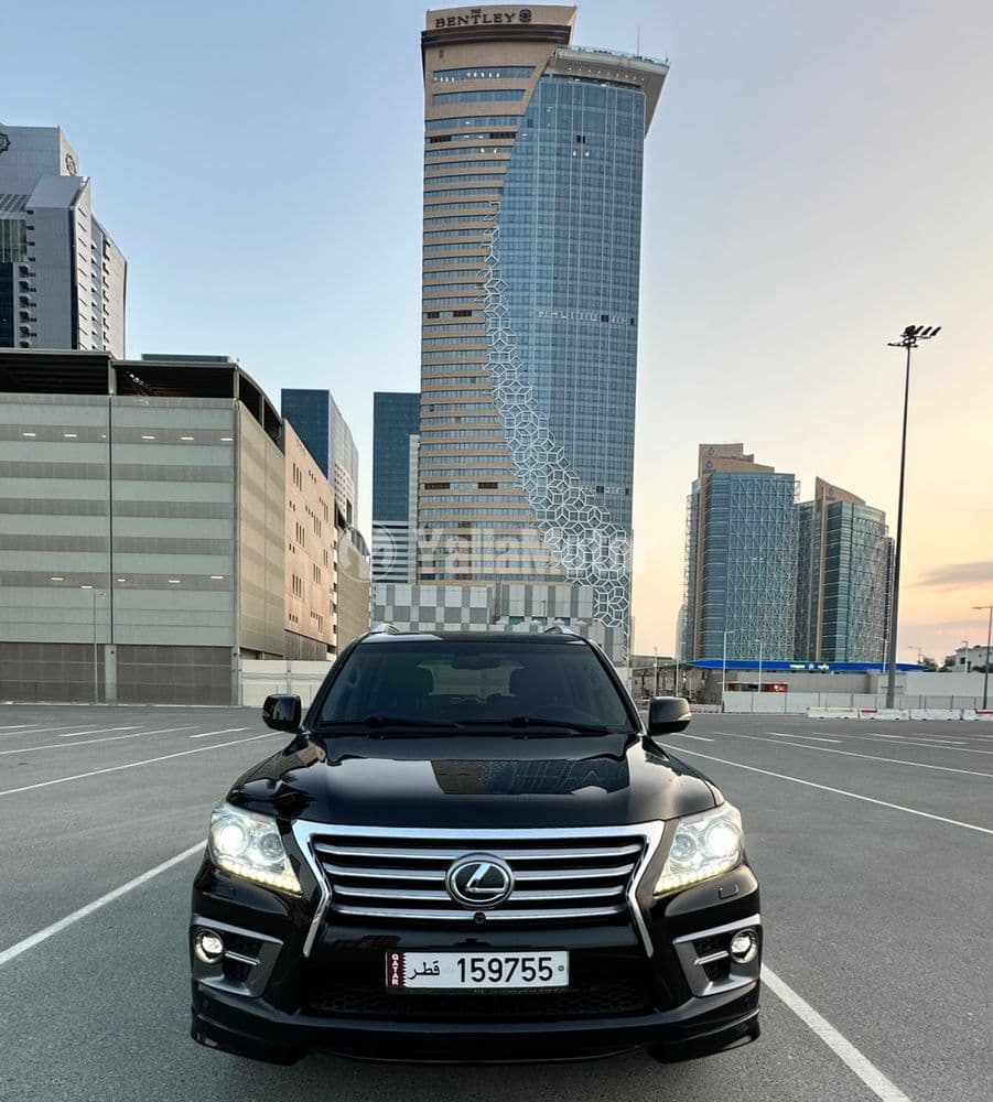 Used Lexus LX 570 5 door 5.7L 2013
