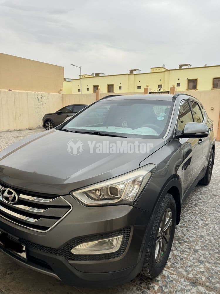 Used Hyundai Santa Fe 2.4L Mid (FWD) 2016