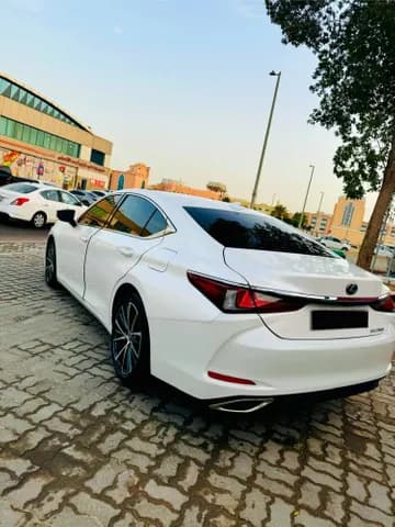 Used Lexus ES 350 4 door 3.5L 2023 Used Lexus ES 350 4 door 3.5L 2023 for sale