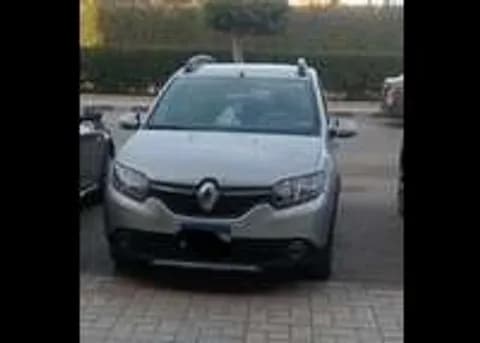 Used Renault Sandero Stepway 1.6L Dynamic 2016 Used Renault Sandero Stepway 1.6L Dynamic 2016 used_cars.forSale