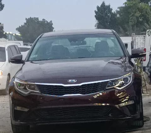 كيا أوبتيما 2.4L EX Mid Option 2019 مستعملة كيا أوبتيما 2.4L EX Mid Option 2019 مستعملة used_cars.forSale
