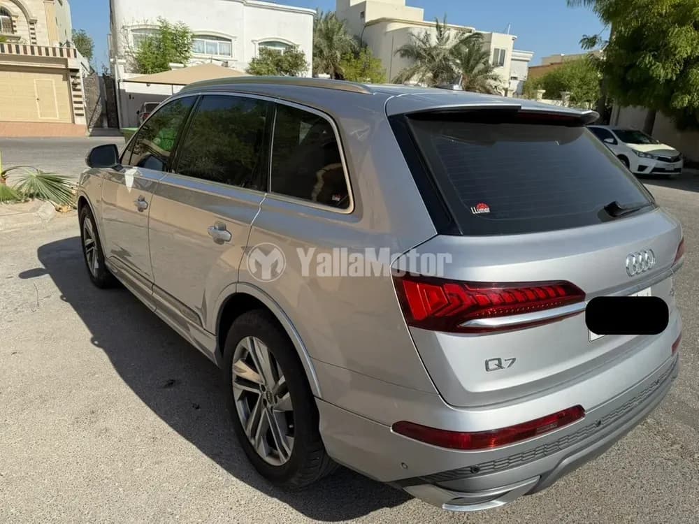 Used Audi Q7 45 TFSI S-line quattro (333 HP) 2022