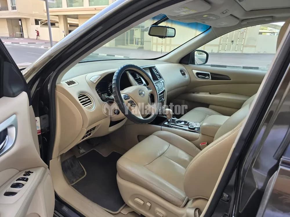 Used Nissan Pathfinder 3.5L SV 4WD 2015