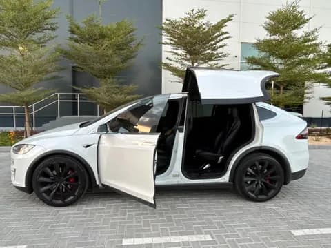 تسلا موديل اكس Plaid AWD 2017 مستعملة تسلا موديل اكس Plaid AWD 2017 مستعملة used_cars.forSale