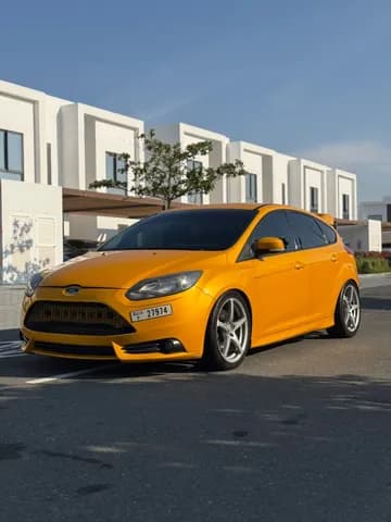 فورد فوكس 2.0L ST 2014 مستعملة فورد فوكس 2.0L ST 2014 مستعملة used_cars.forSale