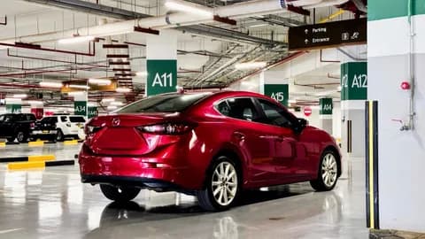 مازدا 3 Sedan 1.6L 2017 مستعملة مازدا 3 Sedan 1.6L 2017 مستعملة used_cars.forSale