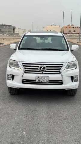 مستعملة لكزس أل أكس 570 2013 مستعملة لكزس أل أكس 570 2013 used_cars.forSale