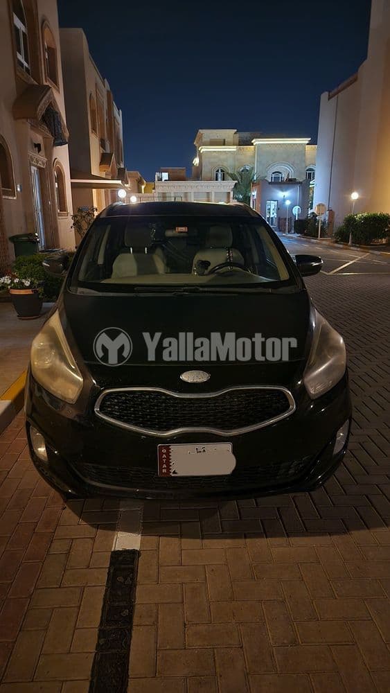 Used Kia Carens 2.0L Base 2014