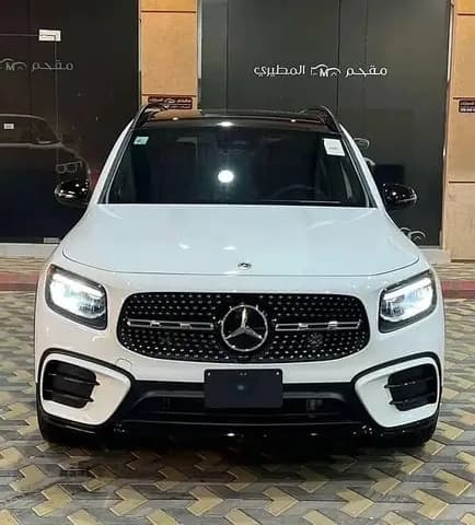 مستعملة مرسيدس بنز GLB 2024 مستعملة مرسيدس بنز GLB 2024 للبيع