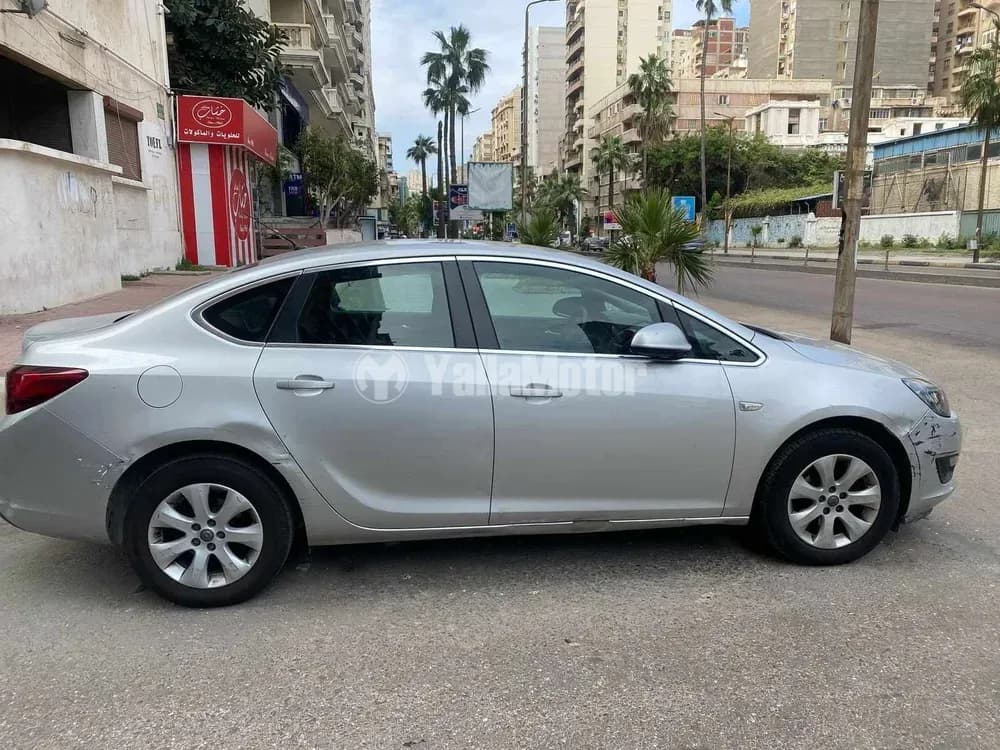 Used Opel Astra Turbo 2020
