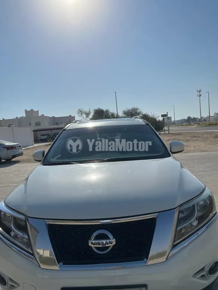 Used Nissan Pathfinder 3.5L SL 4WD 2015